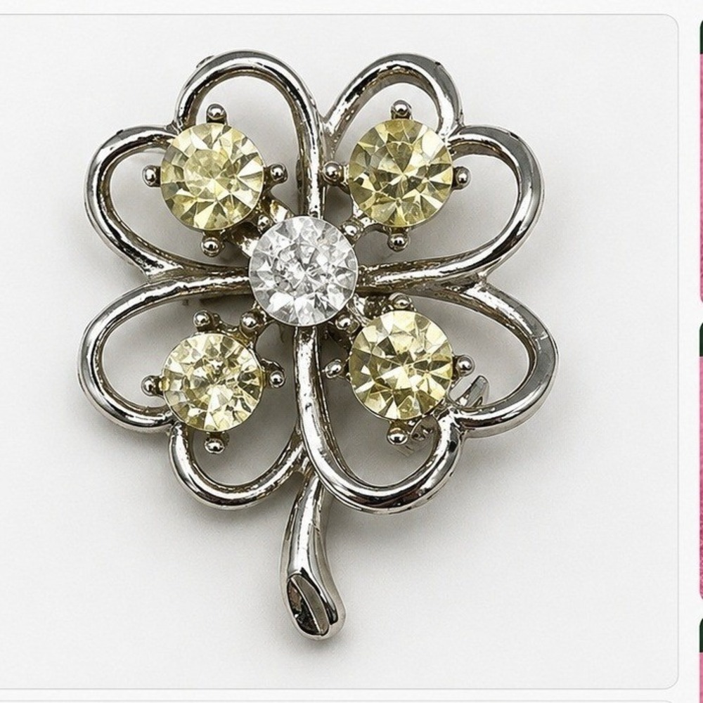 Vintage Sarah Coventry 4 Leaf Clover Brooch Pin Silver Tone Yellow Rhinestone